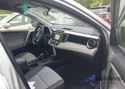 2015 Toyota Rav4 Le z USA, uszkodzony, nr VIN JTMBFREV3FJ024960